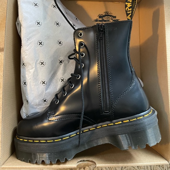 JADON SMOOTH LEATHER PLATFORM BOOTS - Picture 9 of 10